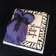 purple-pregnant-belly-baby-shower-cake
