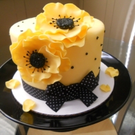 Anenome Flower Cake