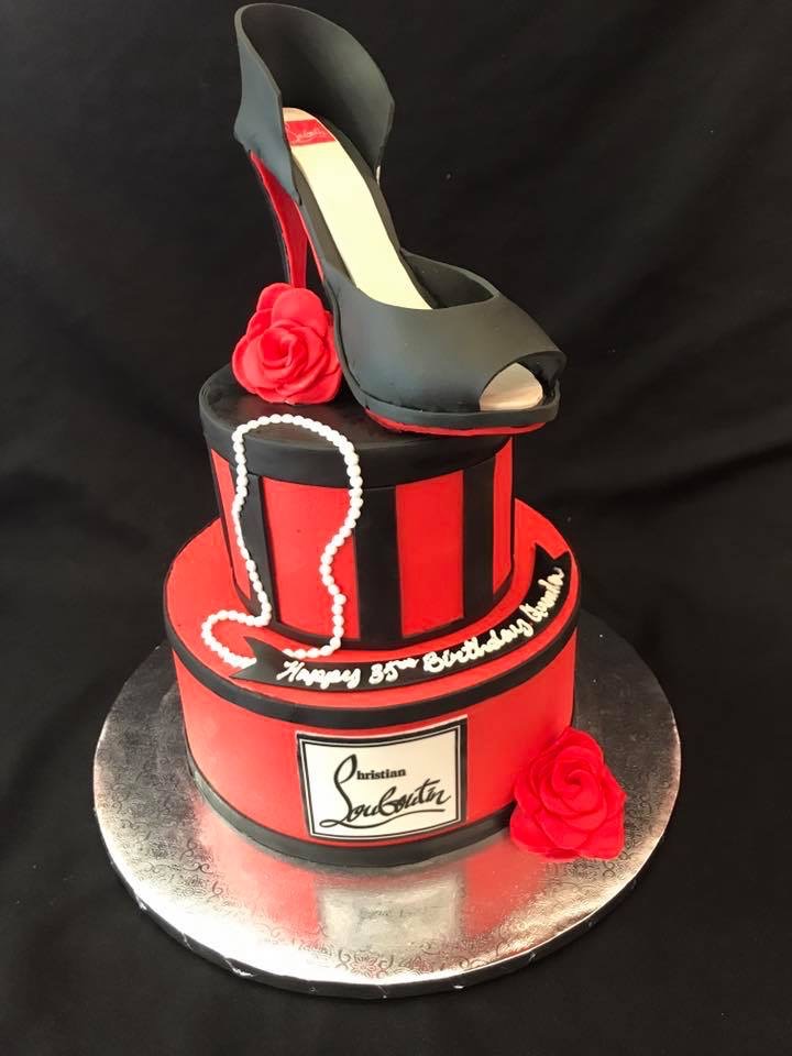 Pocketbook & Shoe Cakes | 4 Every Occasion Cupcakes & Cakes
