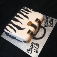 Zebra-Pocketbook-cake