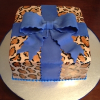 leopard-bowcake